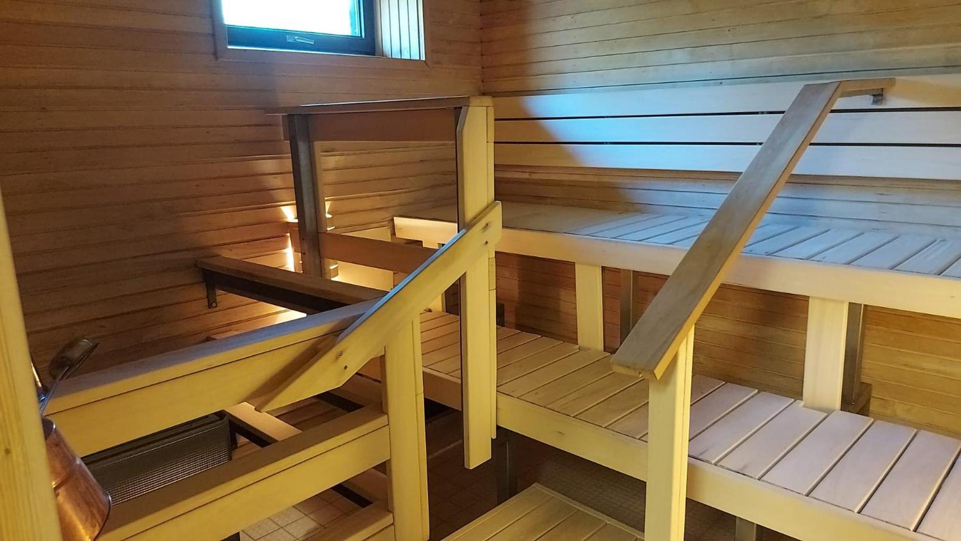 Majoitus Fox Hostel Kuopio Ngoại thất bức ảnh